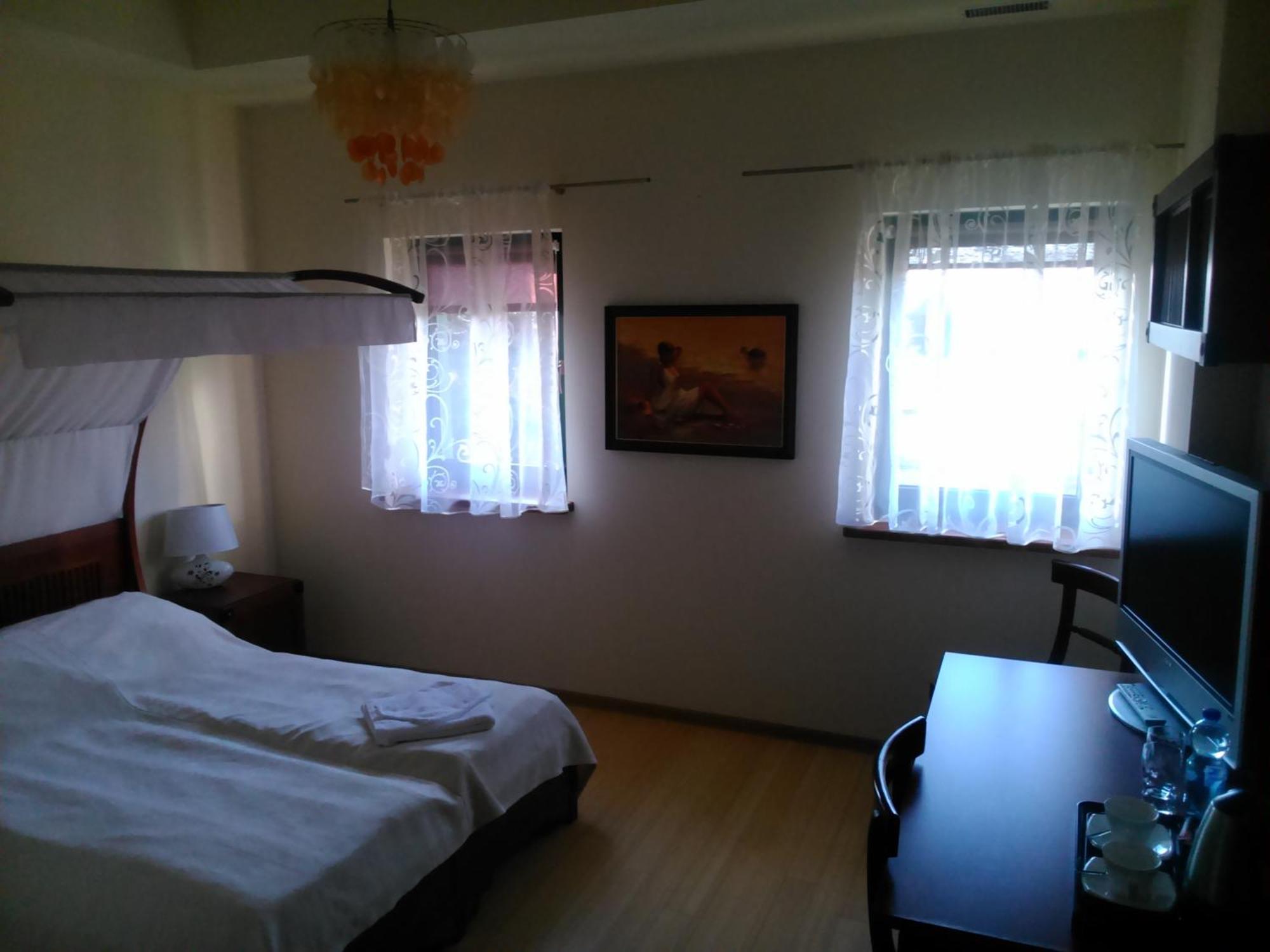 Karczma Biesiadna Bed & Breakfast Dalnia ห้อง รูปภาพ